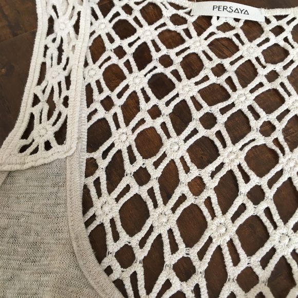 🌈 Tank top w/ crochet straps and back - Picture 3 of 3